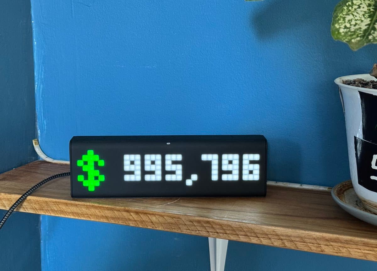 I built a revenue tracker for my $1M journey