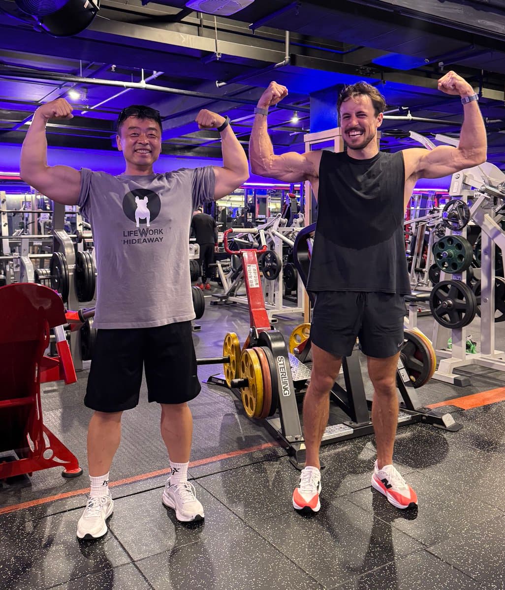 I started lifting weights 4 weeks ago. Since I don’t know anything, ChatGPT made me a program for beginner and I looked…